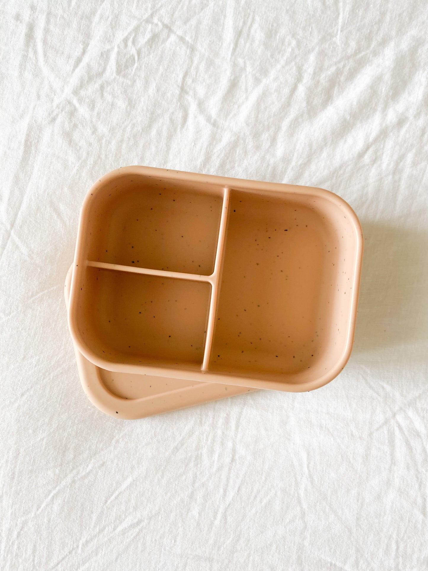 Silicone Bento Box Sand Speckled