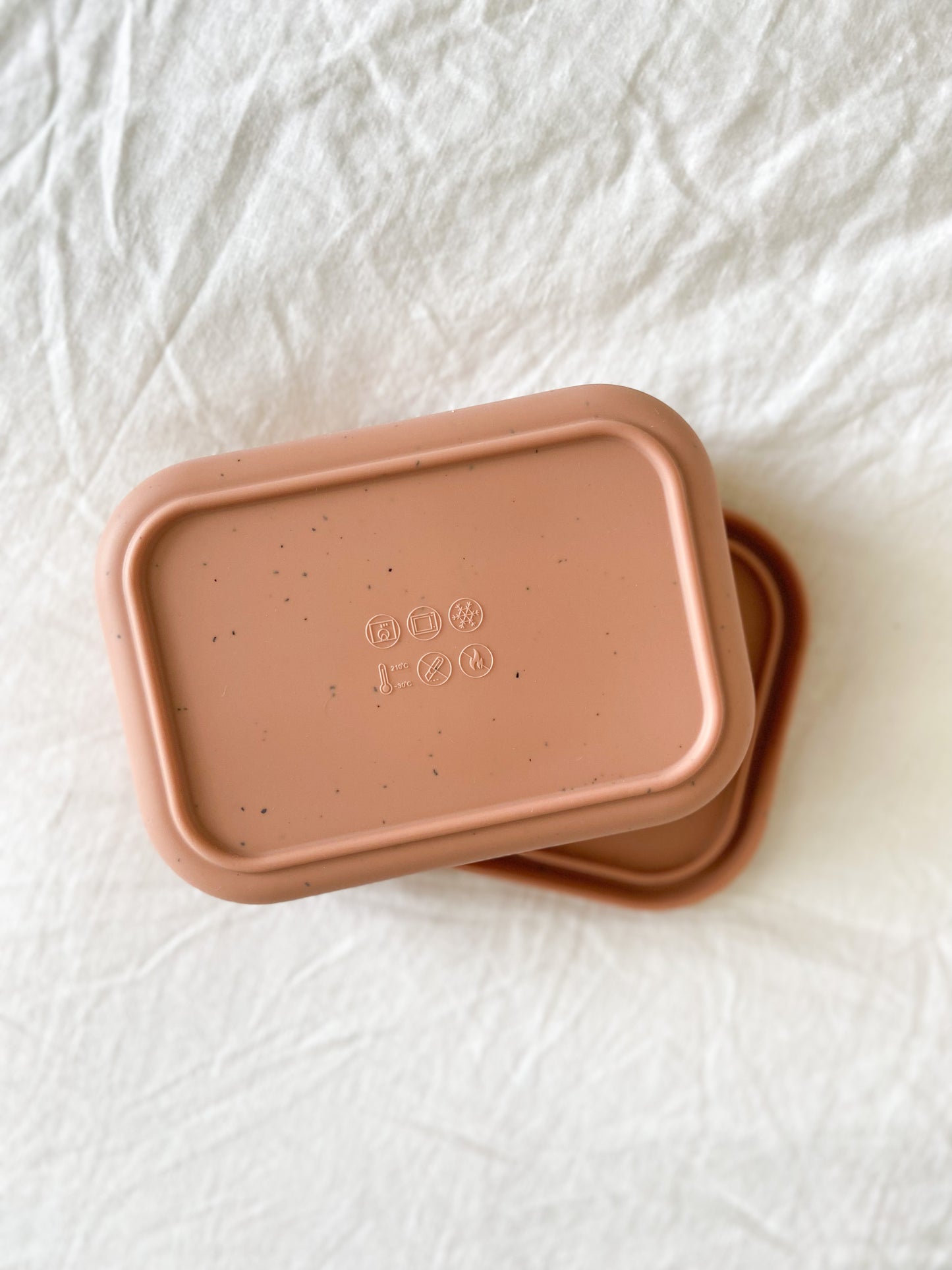 Silicone Bento Box Coral Speckled